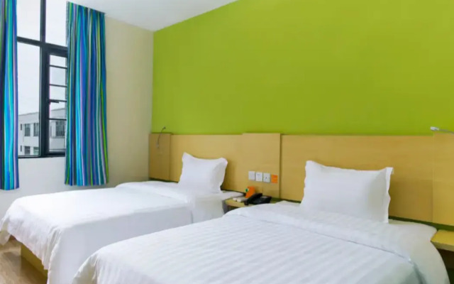 Dalian Fuhai Grand Hotel