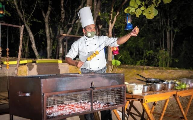 Kanha Jungle Camp