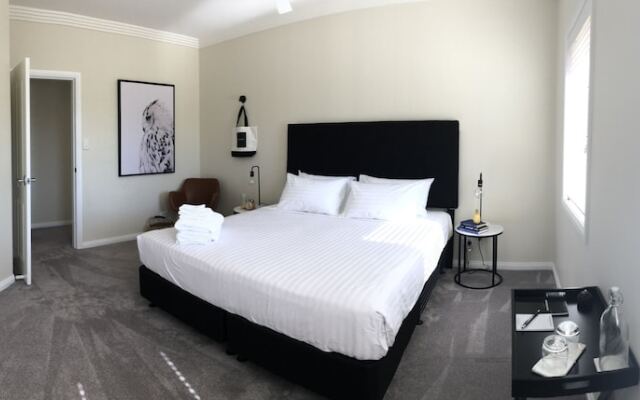 Bridgewings Lighthouse Beach