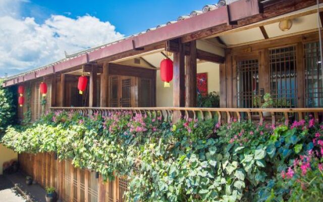 Lijiang Yi Lan Water Atrium Boutique Inn