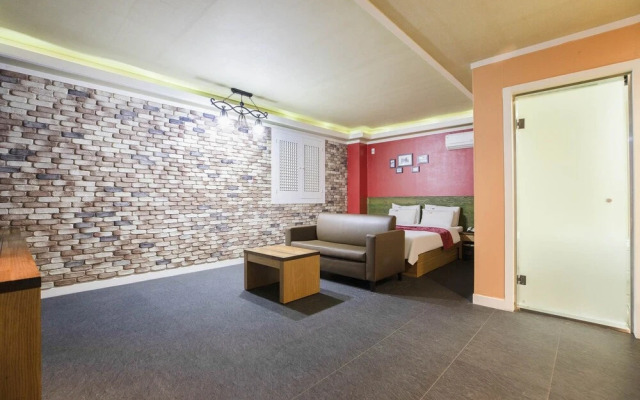Hotel Nuri