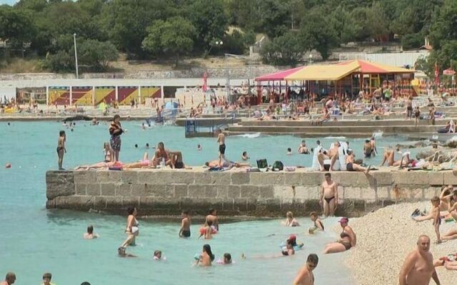 Apartments Gorana Novi V