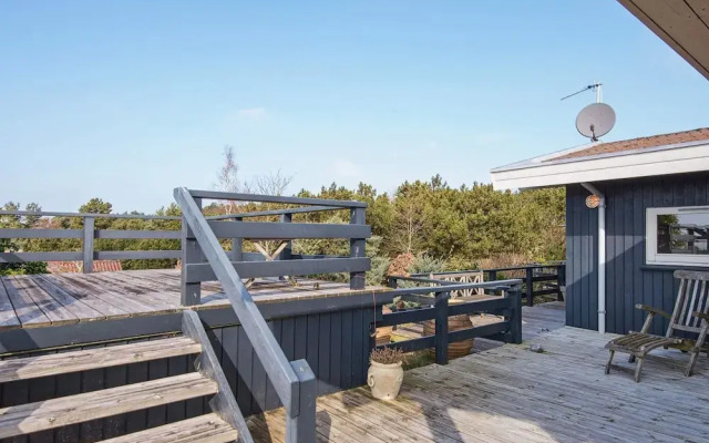 6 Person Holiday Home in Knebel