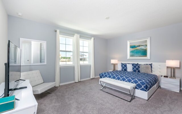 1815 Sawyer Palm Place