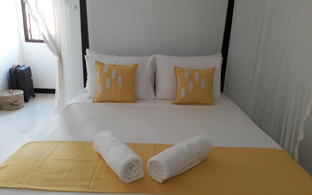 Apna Homestay Apartments
