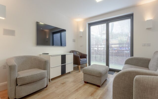 Luxury 2 Bedroom London Apartment