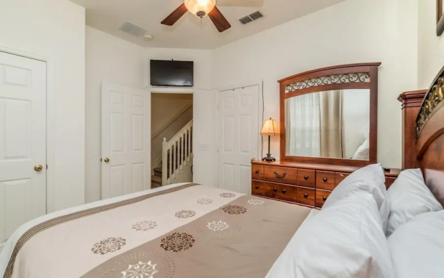 Fitzclarence Villa 7661