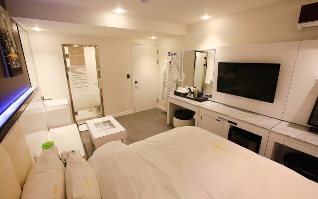 Yangpyeong Show Hotel