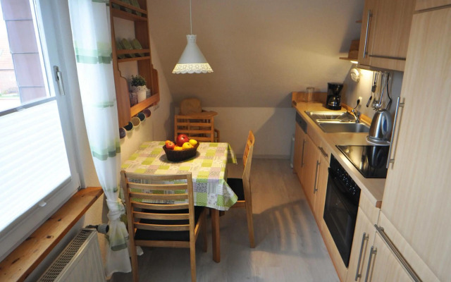 Ferienwohnung Mona, 65314