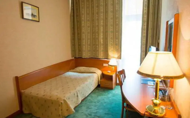 Khorezm Palace (Хорезм Пэлэс)