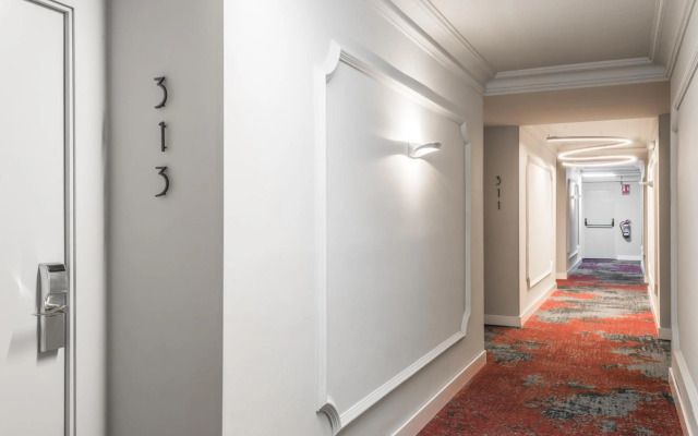 Hotel Sansi Park