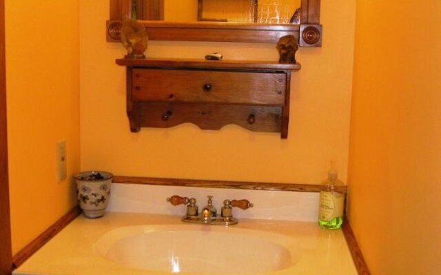 12 Mile Lake Bed and Breakfast