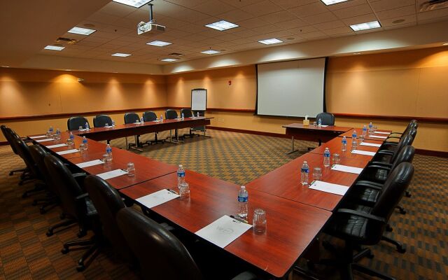 Sheraton Westport Plaza Hotel St. Louis