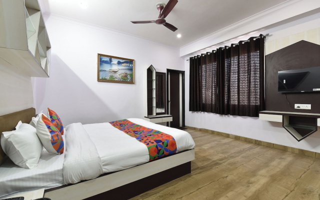 Fabhotel Bunglow 16