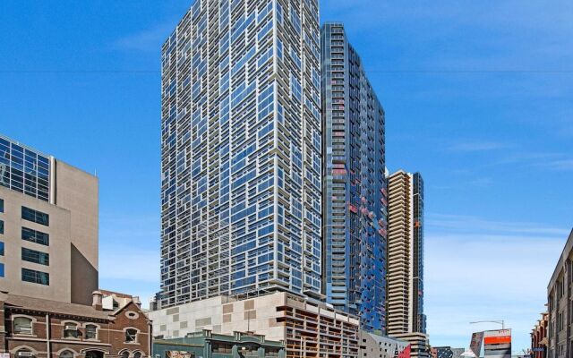 The Fifth Serviced Apartments