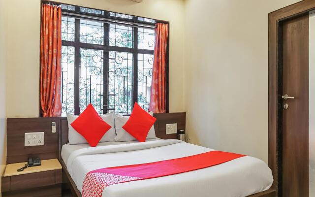 OYO 28109 Regent Hotel