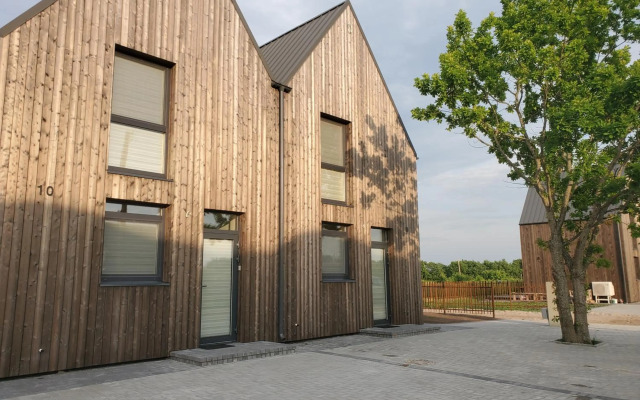 Naujos statybos kotedžo Ąžuolo Istorija nuoma Šventojoje!