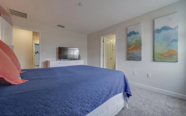 Champions Gate Resort - Modern Furnishings