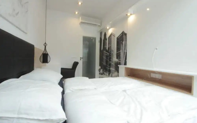 Venus Apartments - Gozsdu Court
