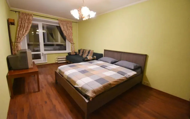 UNO на улице 2 Пугачевская 12к2