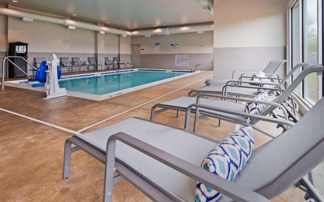 Best Western Plus Parkside Inn & Suites