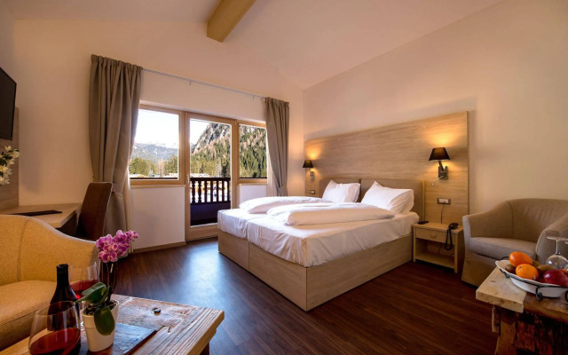 Golden Park Resort