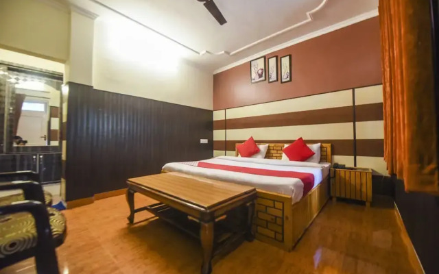 OYO 12411 Woodside Guest House