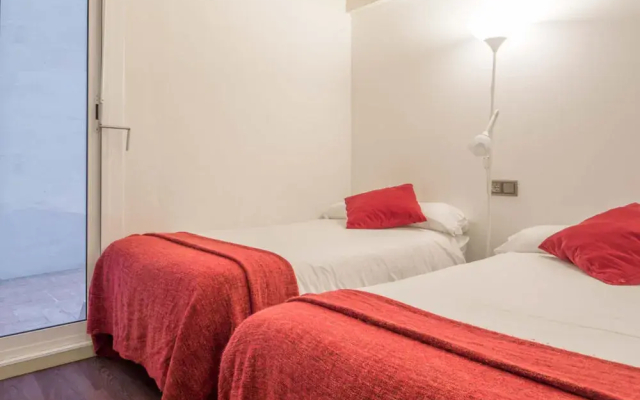 Unique Rentals Placa Catalunya