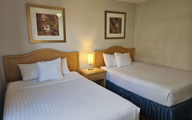 2400 Motel