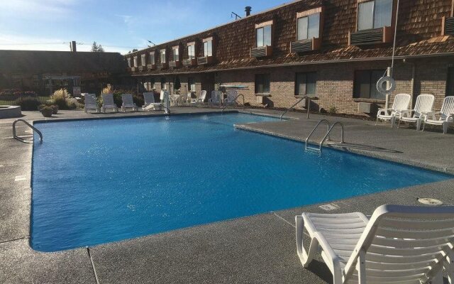 FairBridge Hotel & Conference Center Yakima