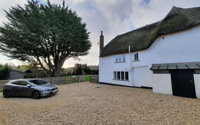 The Colyton White Cottage