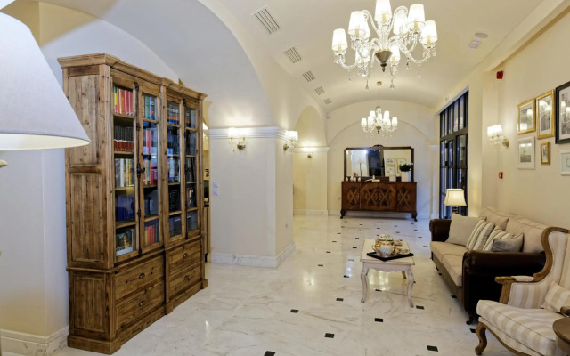 Ionia Suites