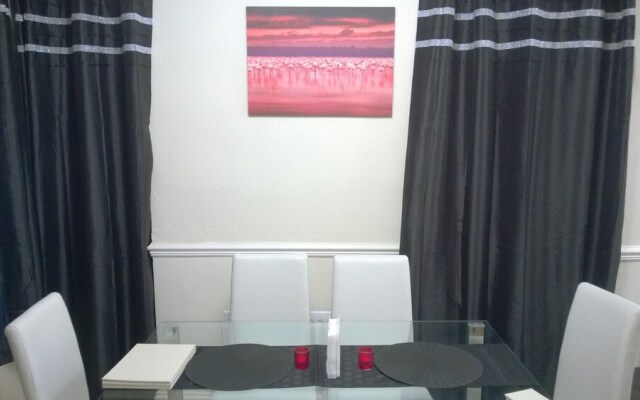 Queen Guest House