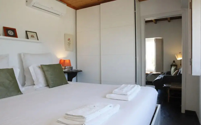 Mira Guincho house with sea view and garden