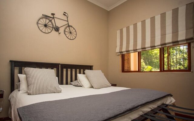 Dirtopia Trail Lodge