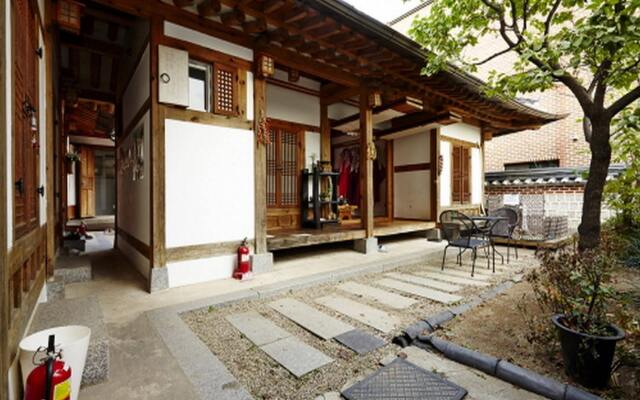 Doo Hanok Guesthouse