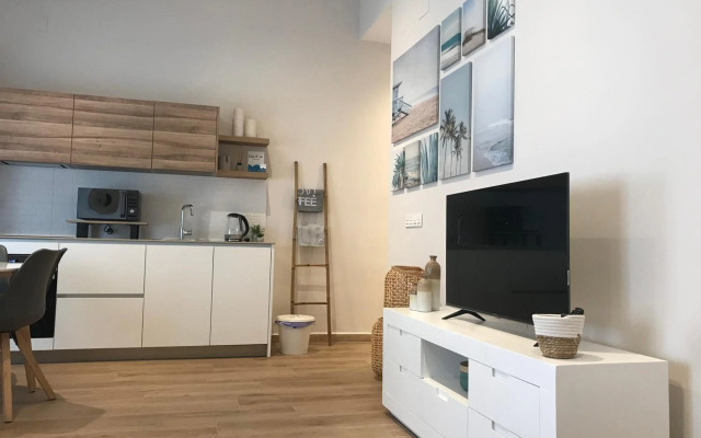 Apartamento equipado playa Valencia OnesDeMar