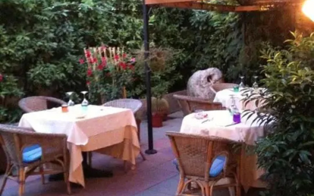 Tavernola - Locanda Di Campagna