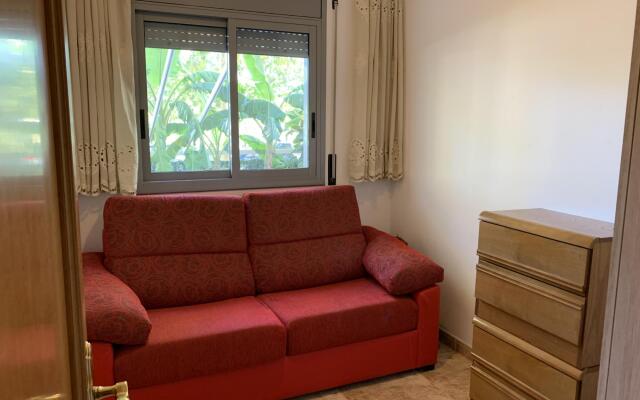 Bajos Con Terraza Privada Y Zona Comunitaria