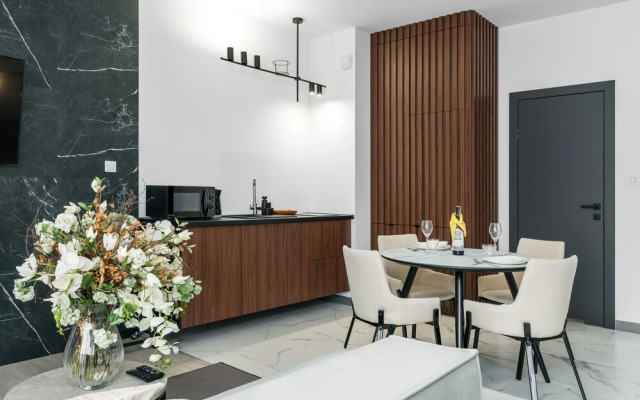 Apartments Poznan Chwaliszewo by Renters