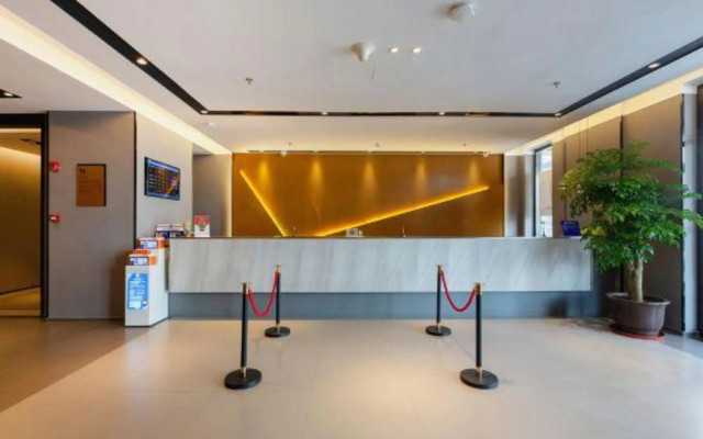 Homeinn Selected Hotel (Dalian Xinghai Square Convention and Exhibition Center)
