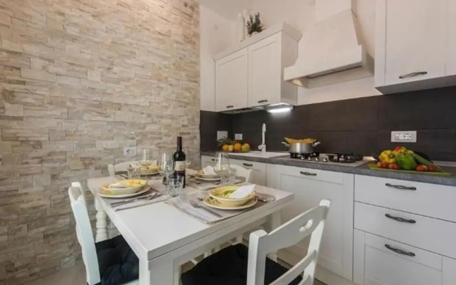 Cozy apartment with gym