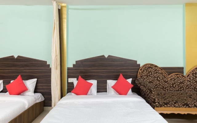 OYO 23056 Hotel Utsav