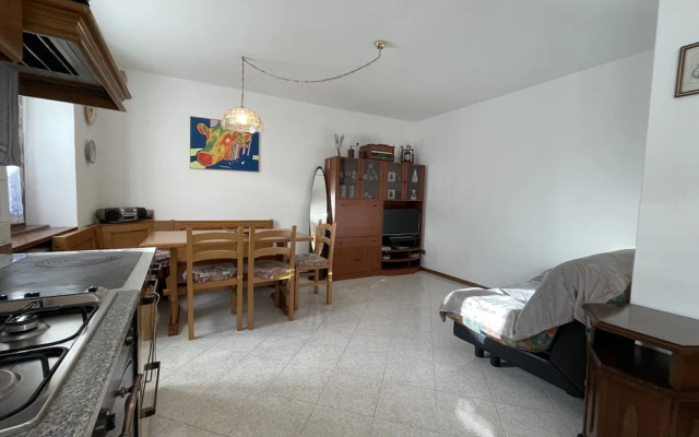 063 Bilocale Carisolo