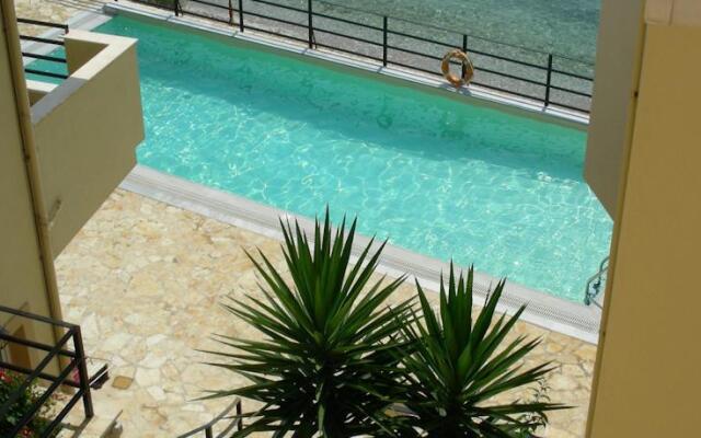 Martisea Apartments