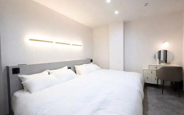 730HOTELS