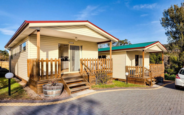 Wintersun Gardens Motel