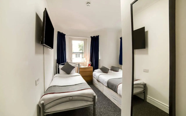 Stratford Hotel