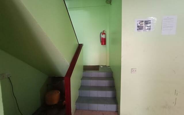 OYO 89641 Best Lodge