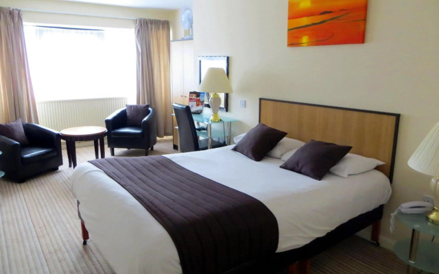 The Waterside Hotel